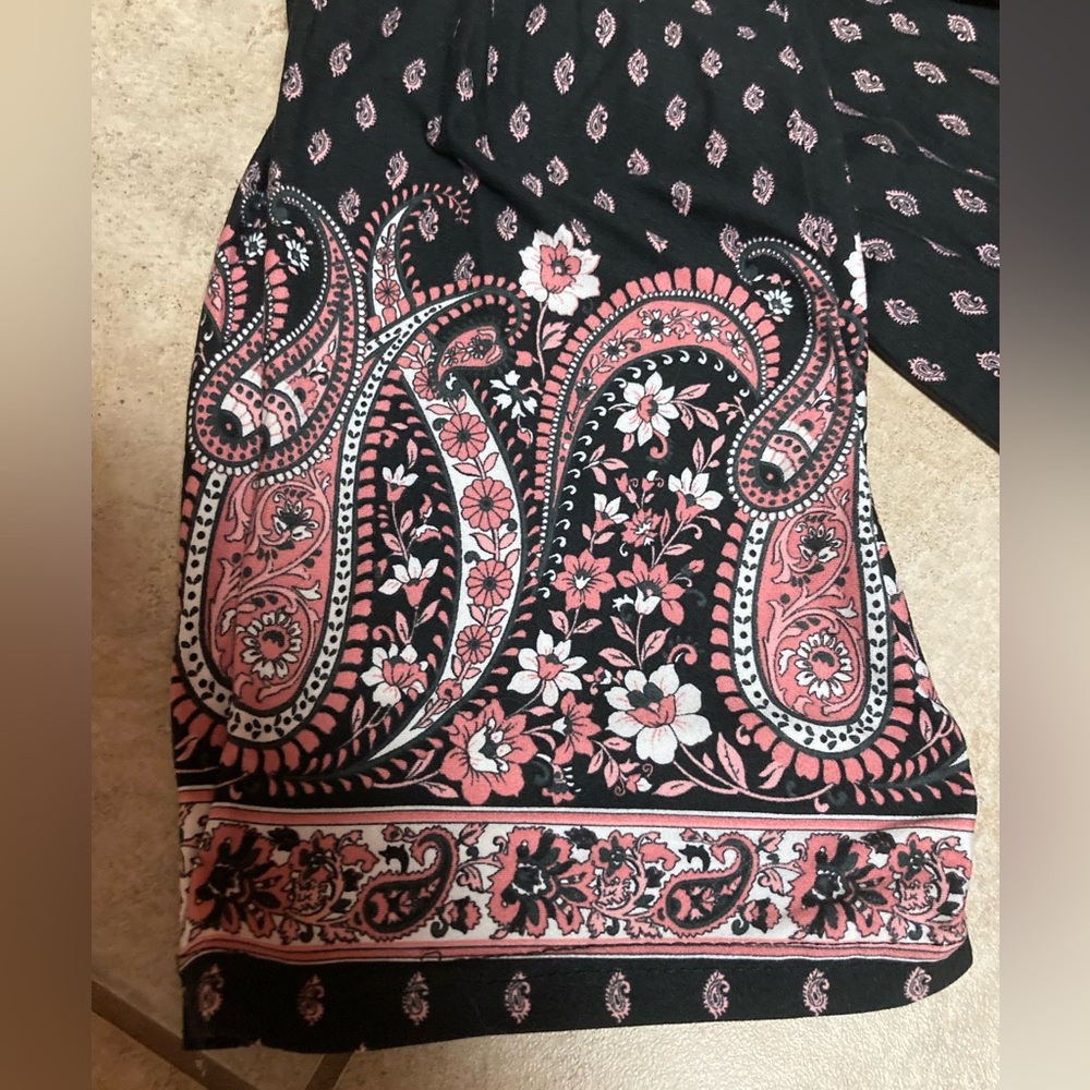 Body Touch Premium Collection loungewear - Picture 3 of 7
